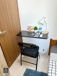 The Lakeshore (D22), Condominium #572558811